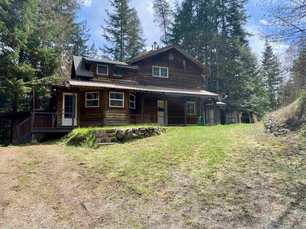 Photo of 1264 McCloud Creek Rd, Newport, WA 99156 (MLS # 202616100)