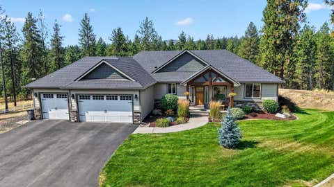 Photo of 14911 N Country Ridge Ln, Spokane, WA 99208 (MLS # 202623138)