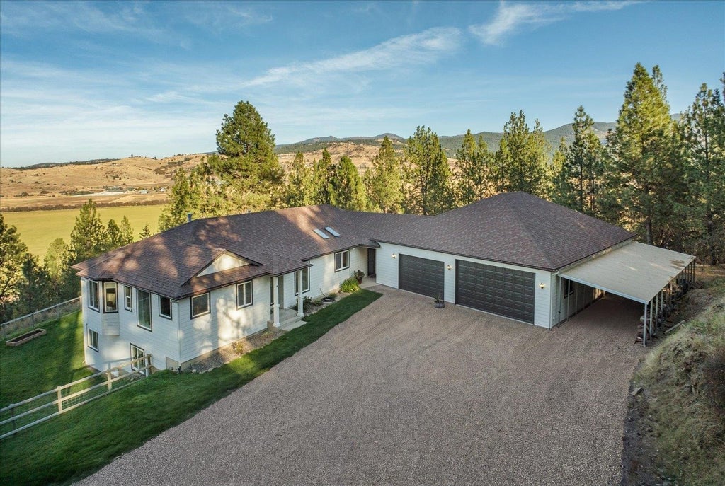 Photo of 4020 S Saltese Lake Rd, Greenacres, WA 99016 (MLS # 202625928)