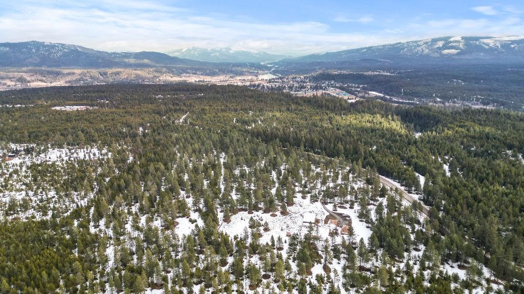 Newport, Washington 99156, United States, 3 Bedrooms Bedrooms, ,1 BathroomBathrooms,Residential,Active,83409