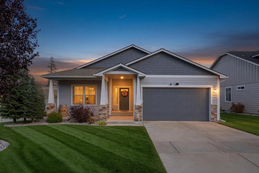 Photo of 1520 N McKenzie River St, Spokane, WA 99224 (MLS # 202620993)