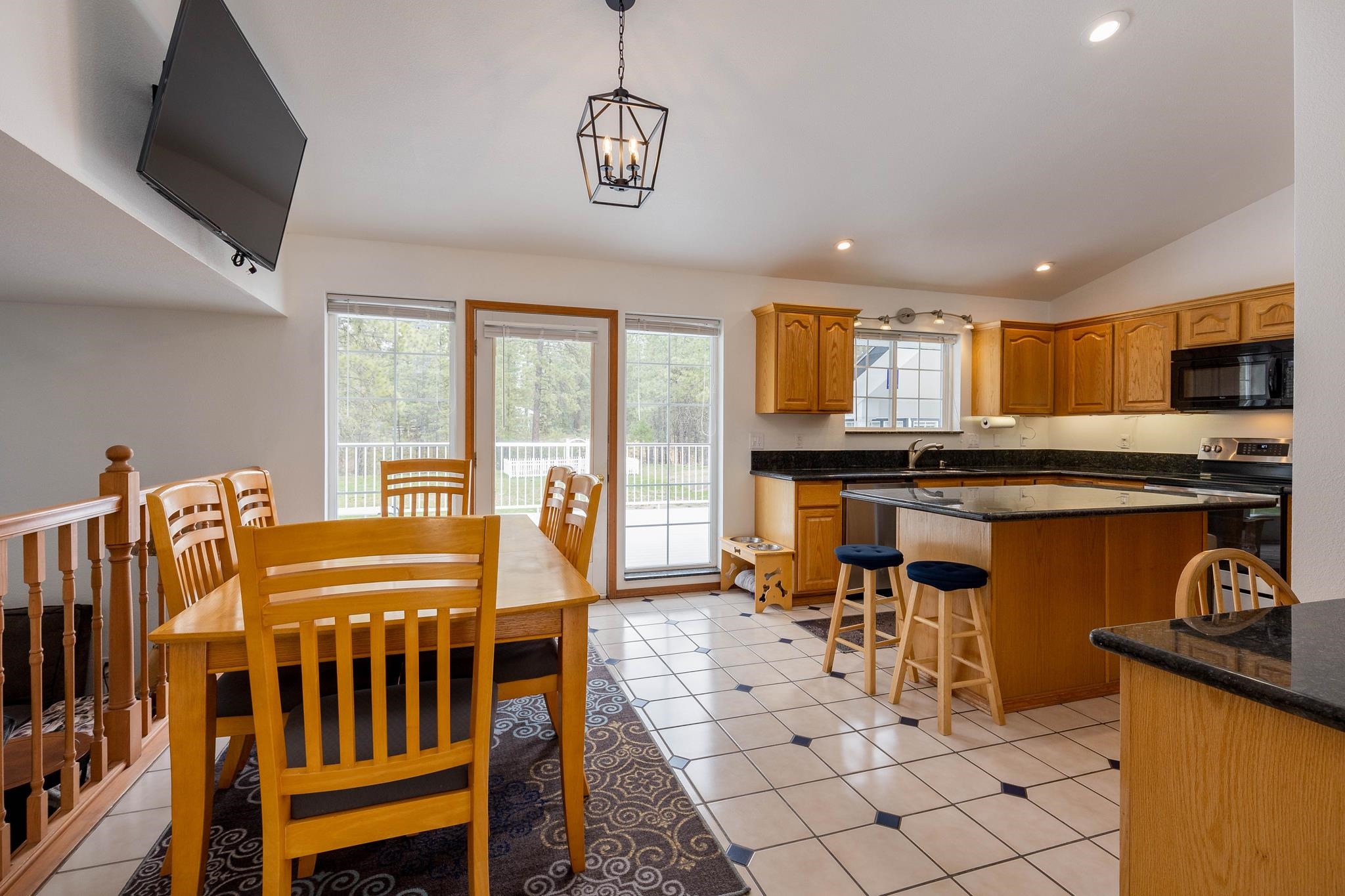 Photo 5 of 47 of 1811 S Deep Creek Ct house