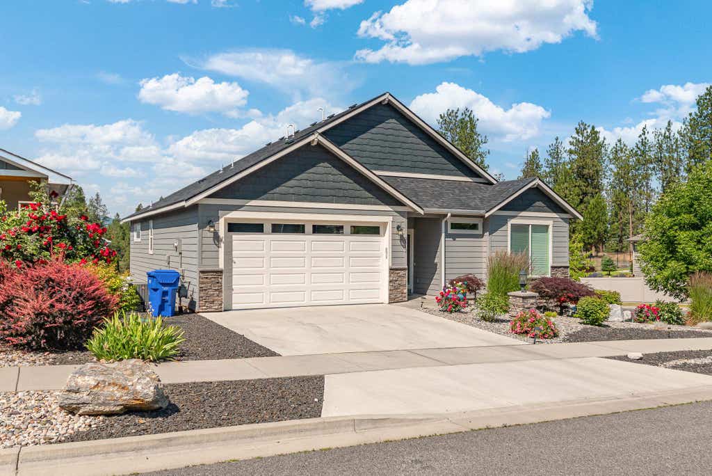 Photo of 2812 S SONORA Dr, Veradale, WA 99037 (MLS # 202619955)