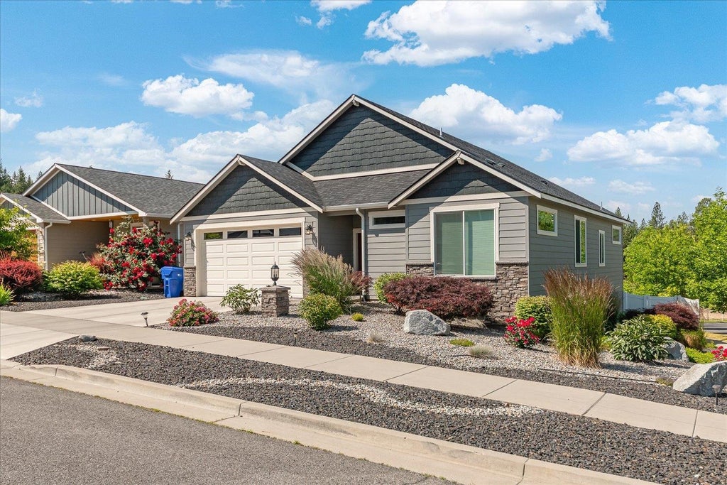 Photo of 2812 S SONORA Dr, Veradale, WA 99037 (MLS # 202619955)