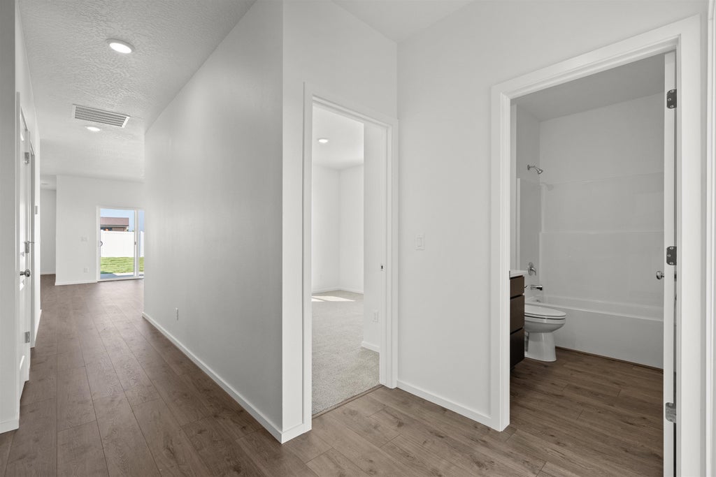 Photo of 411 N ARCADIA Ave, Deer Park, WA 99006 (MLS # 202620218)