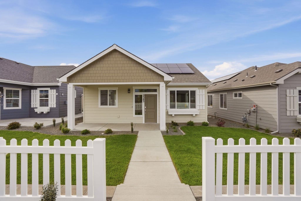 Photo of 2583 N Rydal Ln, Liberty Lake, WA 99019 (MLS # 202625499)