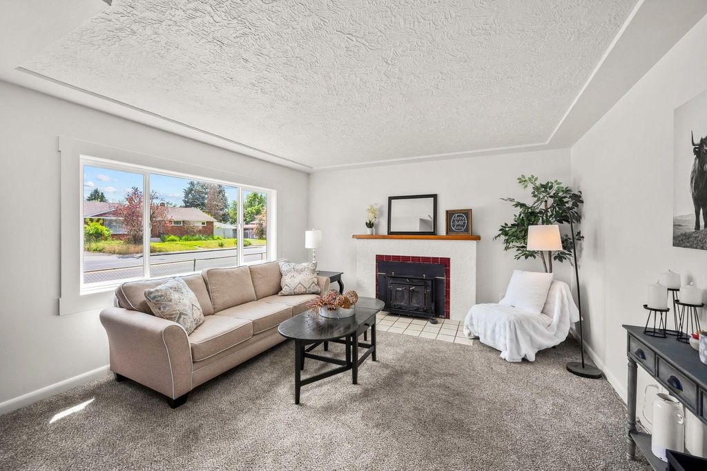 Photo of 2603 E Wellesley Ave, Spokane, WA 99217 (MLS # 202518203)