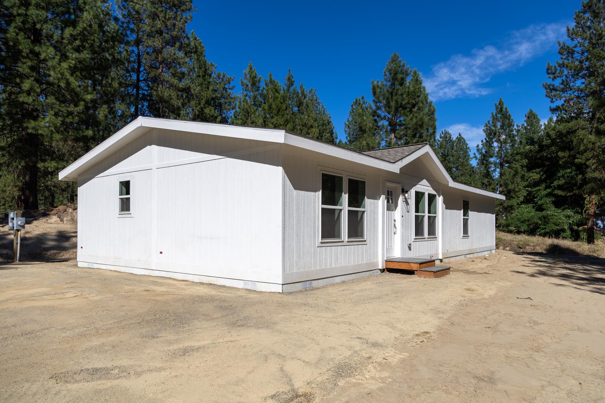 Photo 1 of 24 — 1348 Myrtle Way, Kettle Falls, WA 99141