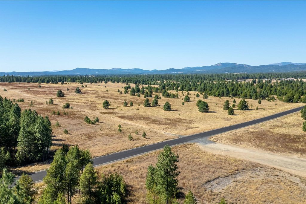 Photo of NKA E Slaton Rd, Deer Park, WA 99006 (MLS # 202511994)