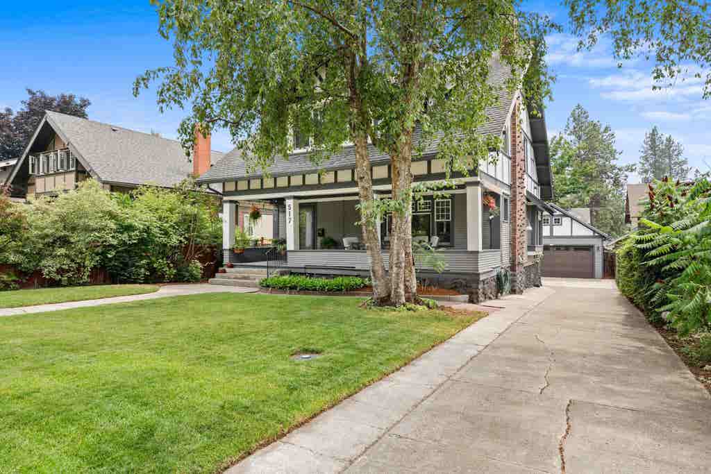 Photo of 517 W 13th Ave, Spokane, WA 99204 (MLS # 202622211)
