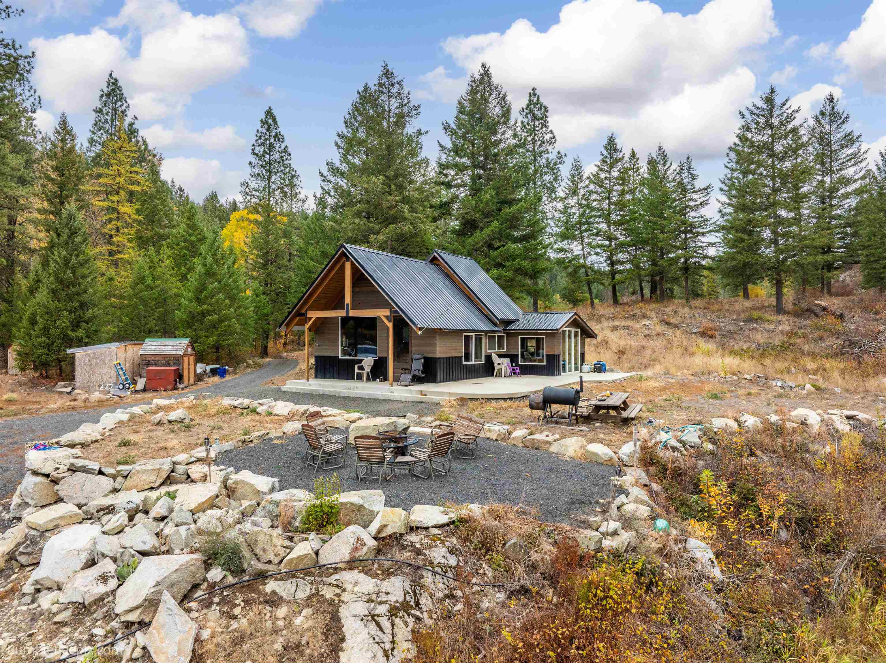 Elk, Washington 99009, United States, 2 Bedrooms Bedrooms, ,1 BathroomBathrooms,Residential,Active,36165