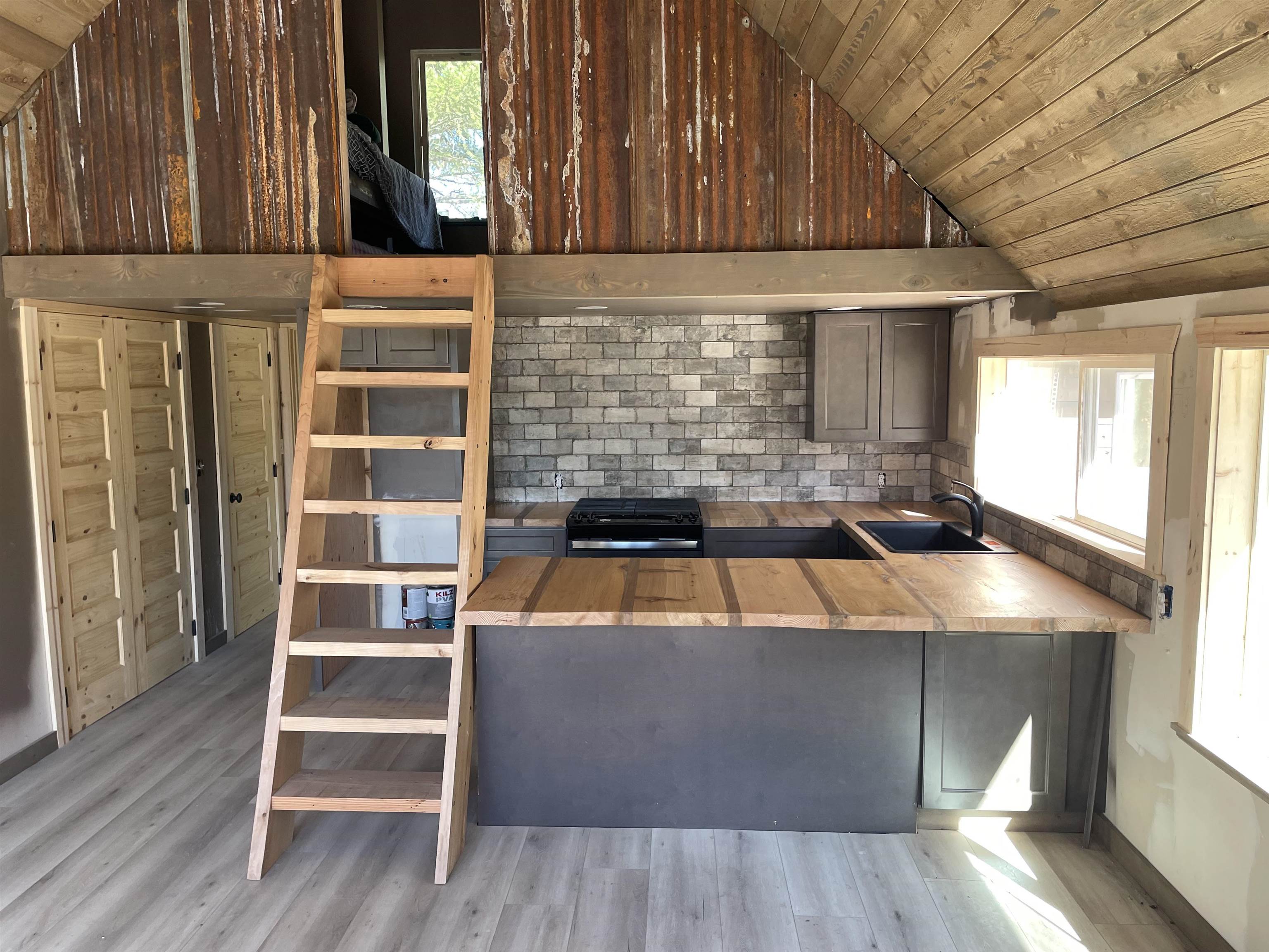 Elk, Washington 99009, United States, 2 Bedrooms Bedrooms, ,1 BathroomBathrooms,Residential,Active,36165