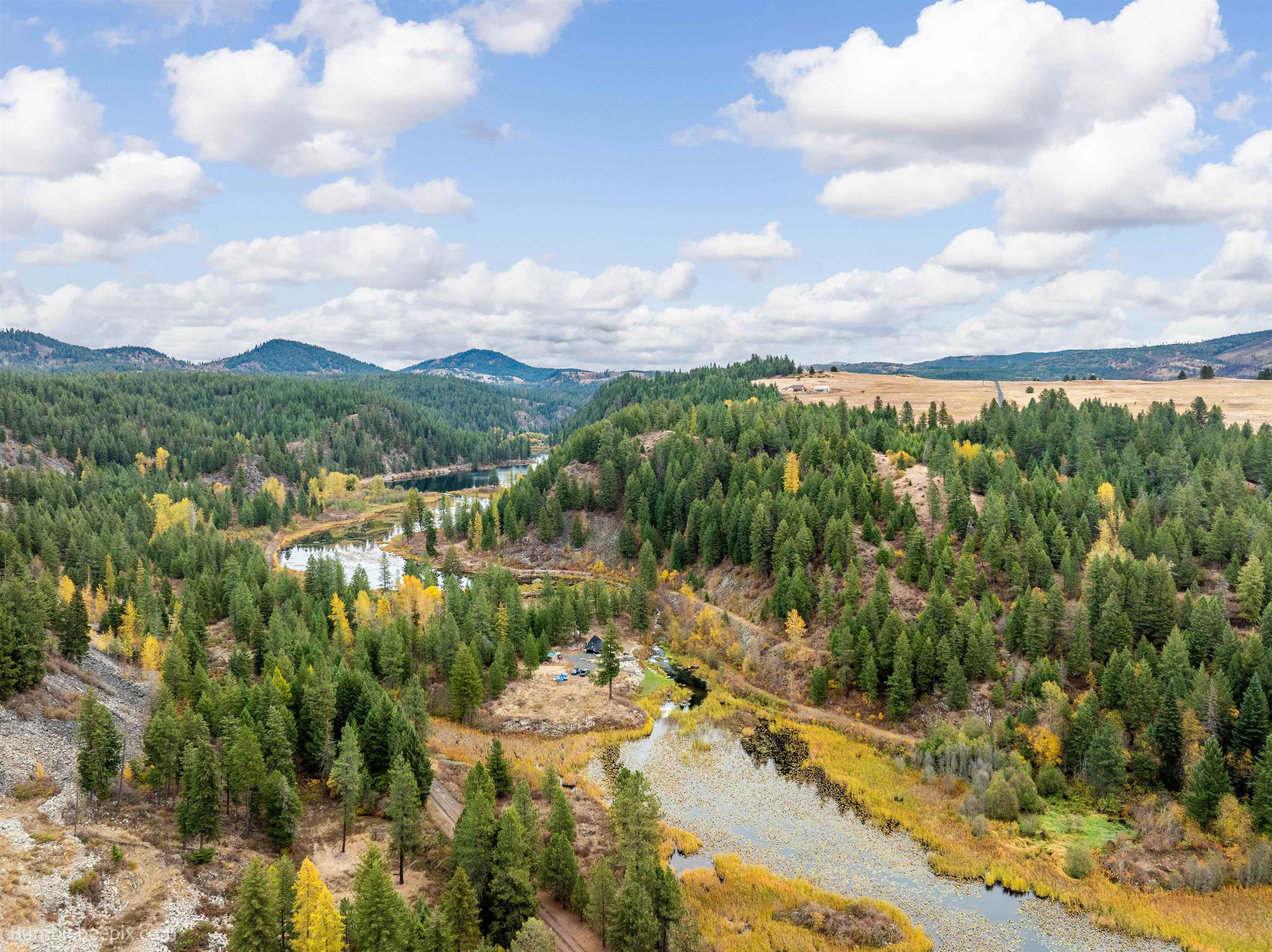 Elk, Washington 99009, United States, 2 Bedrooms Bedrooms, ,1 BathroomBathrooms,Residential,Active,36165