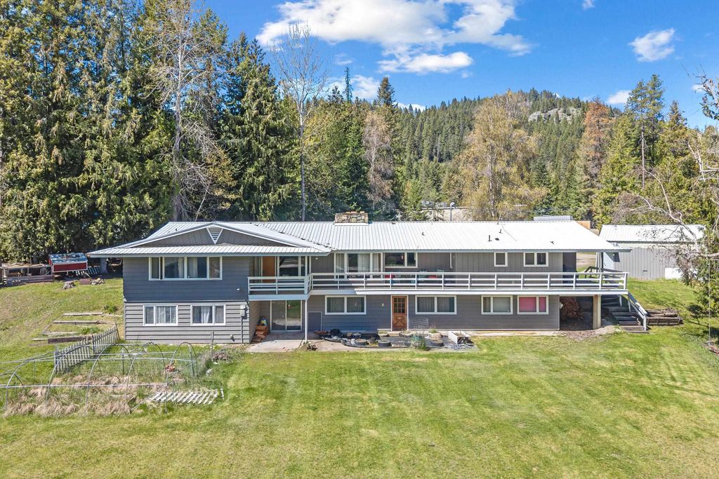 Photo of 305 Bockman Rd, Ione, WA 99139 (MLS # 202616266)