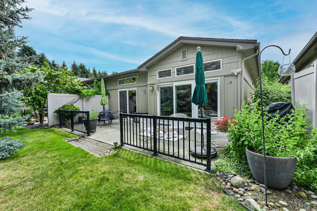Photo of 23007 E Mocha Ln, Liberty Lake, WA 99019 (MLS # 202619856)