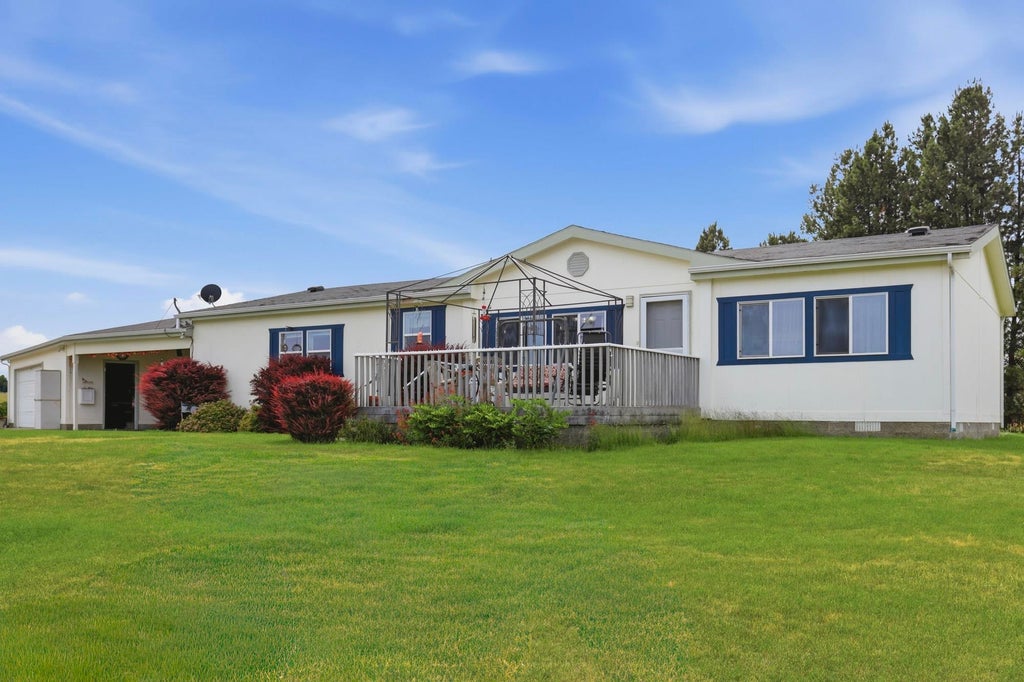 Photo of 1702 W Denison-Chattaroy Rd, Deer Park, WA 99006 (MLS # 202624566)