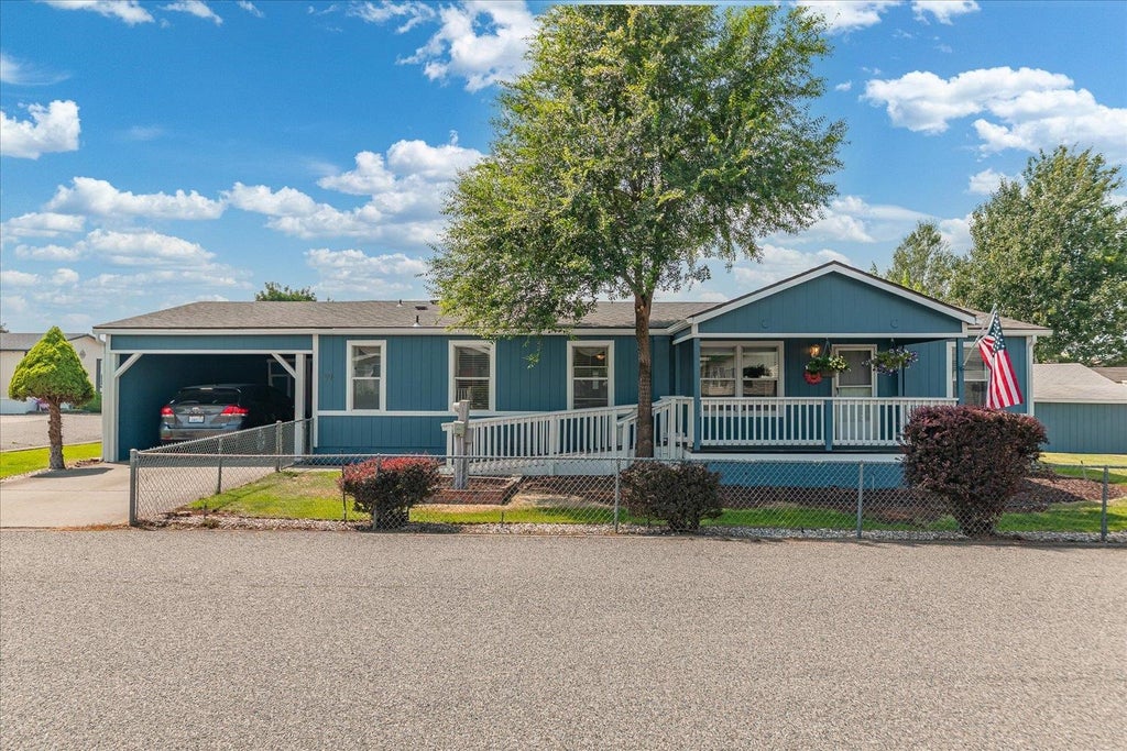 Photo of 19029 E Boone Ave, Spokane Valley, WA 99016 (MLS # 202623457)
