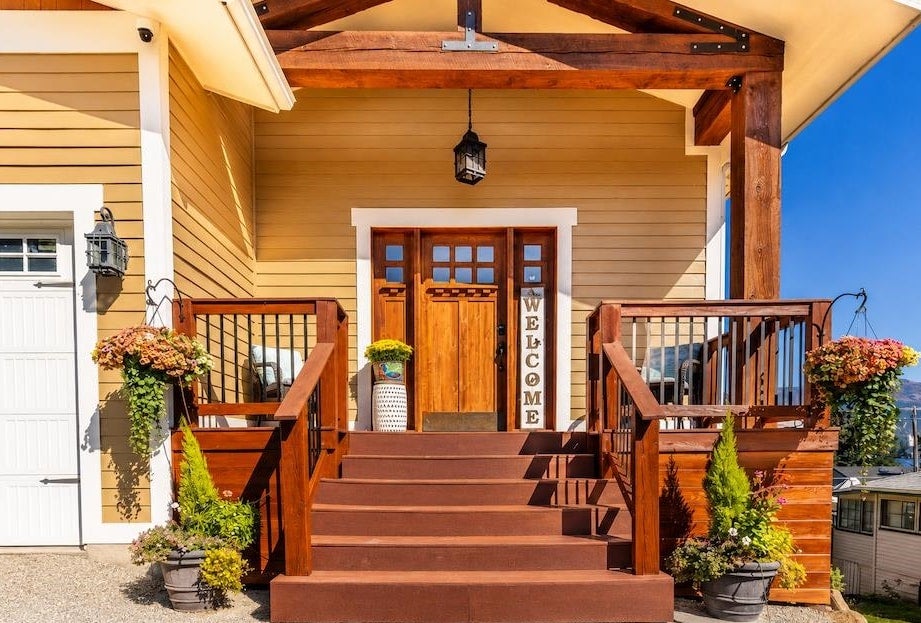 Photo of 902 S Liberty Dr, Liberty Lake, WA 99019 (MLS # 202623648)