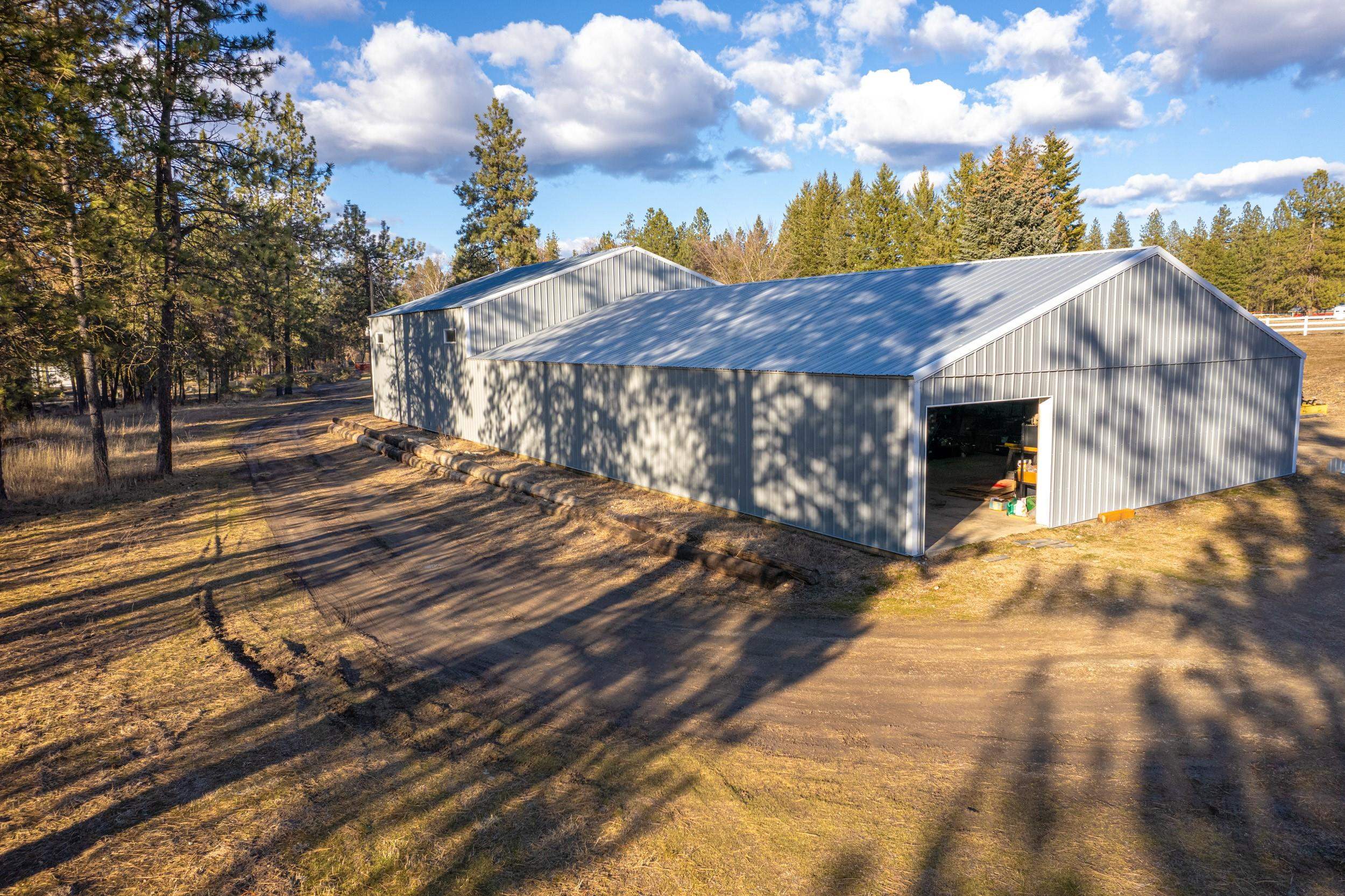 Chattaroy, Washington 99003, United States, 5 Bedrooms Bedrooms, ,3 BathroomsBathrooms,Residential,Active,12230