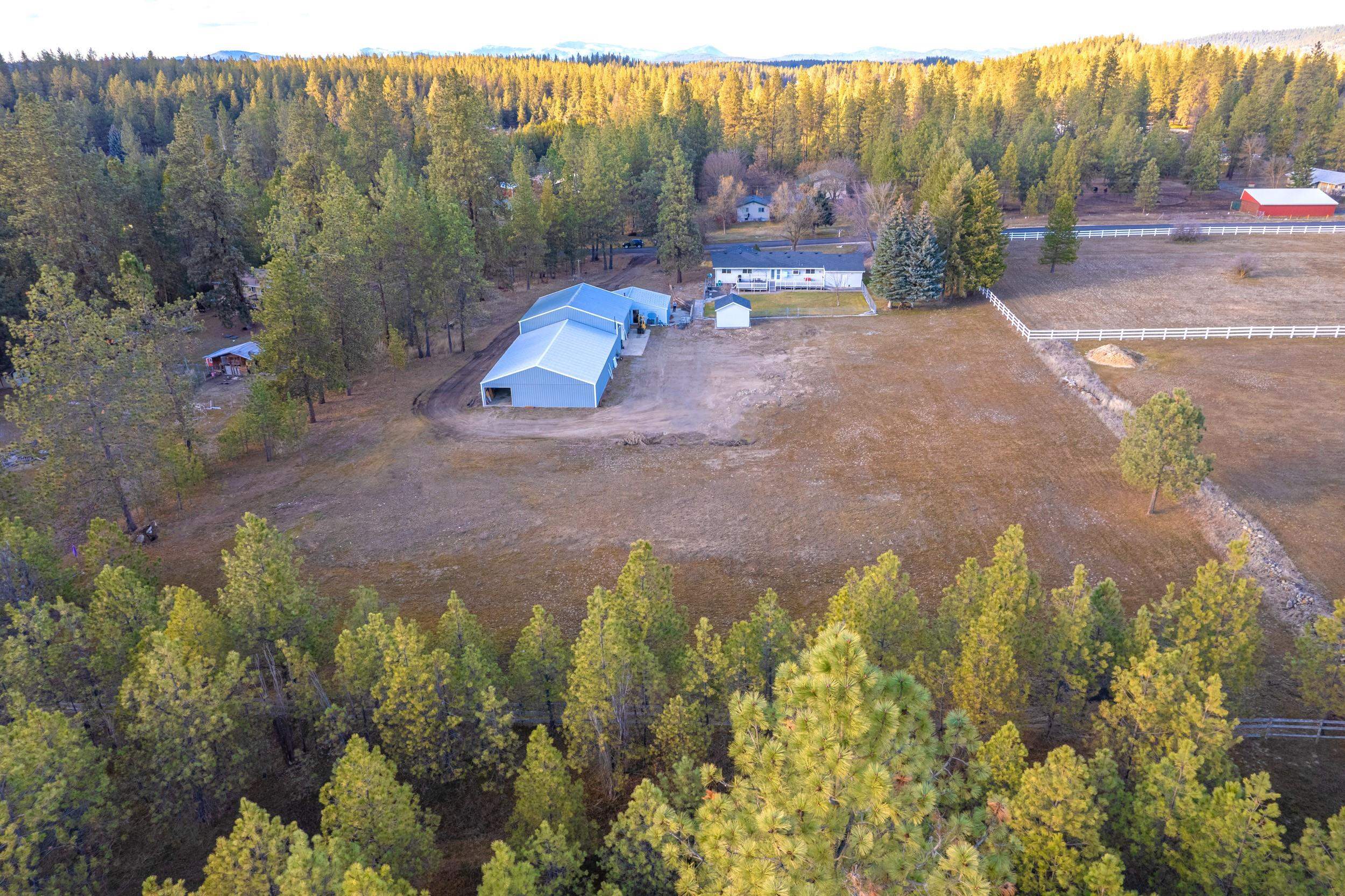 Chattaroy, Washington 99003, United States, 5 Bedrooms Bedrooms, ,3 BathroomsBathrooms,Residential,Active,12230