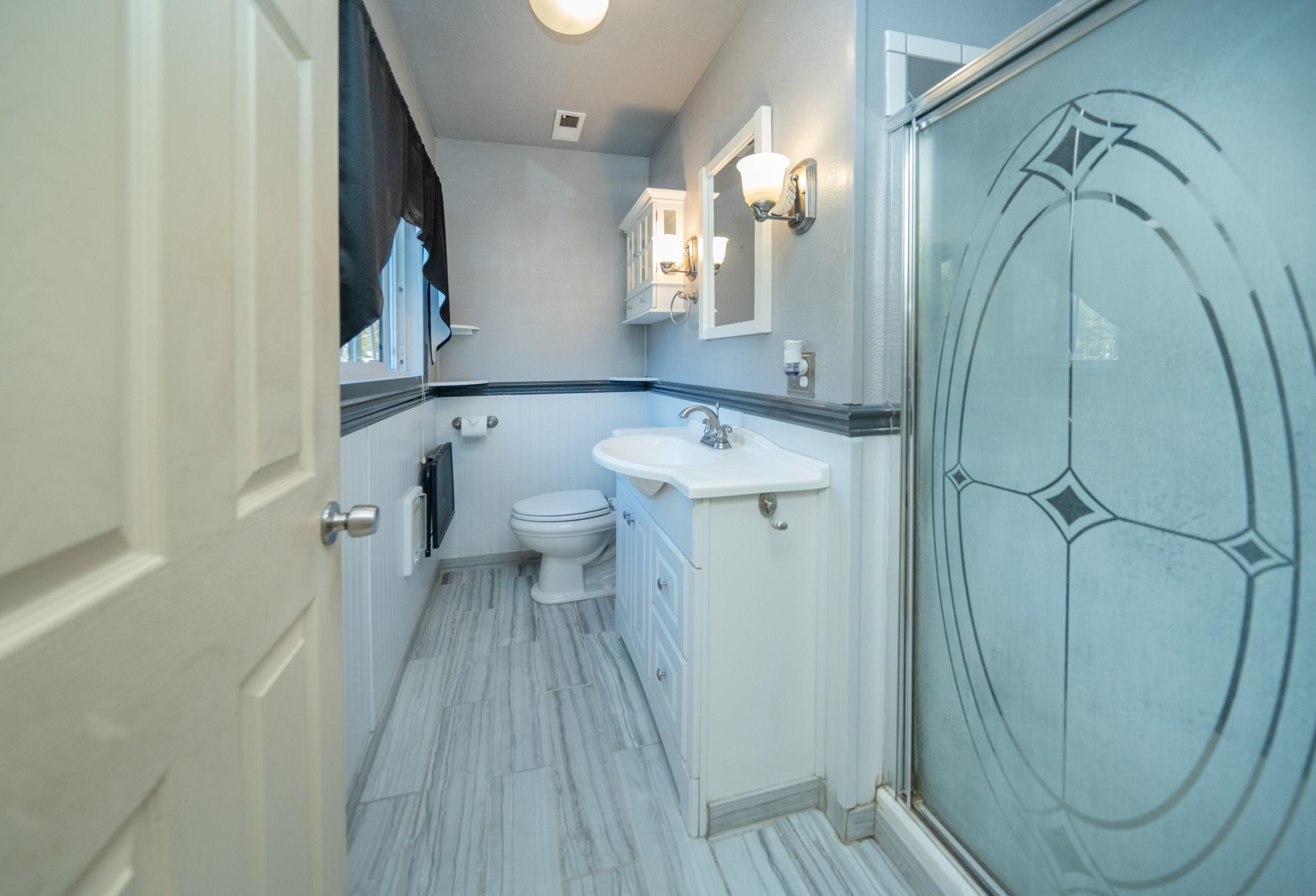 Chattaroy, Washington 99003, United States, 5 Bedrooms Bedrooms, ,3 BathroomsBathrooms,Residential,Active,12230