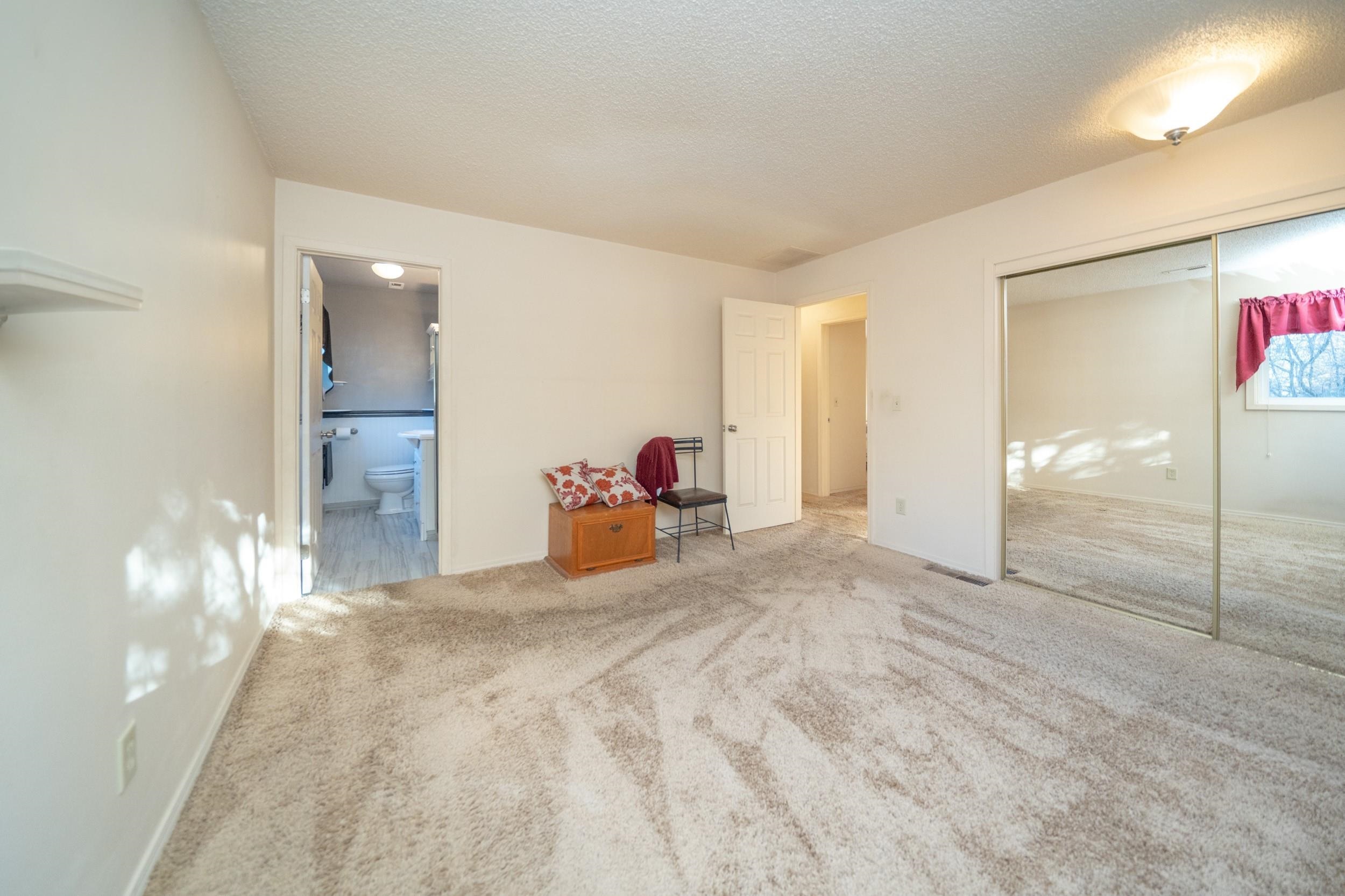 Chattaroy, Washington 99003, United States, 5 Bedrooms Bedrooms, ,3 BathroomsBathrooms,Residential,Active,12230