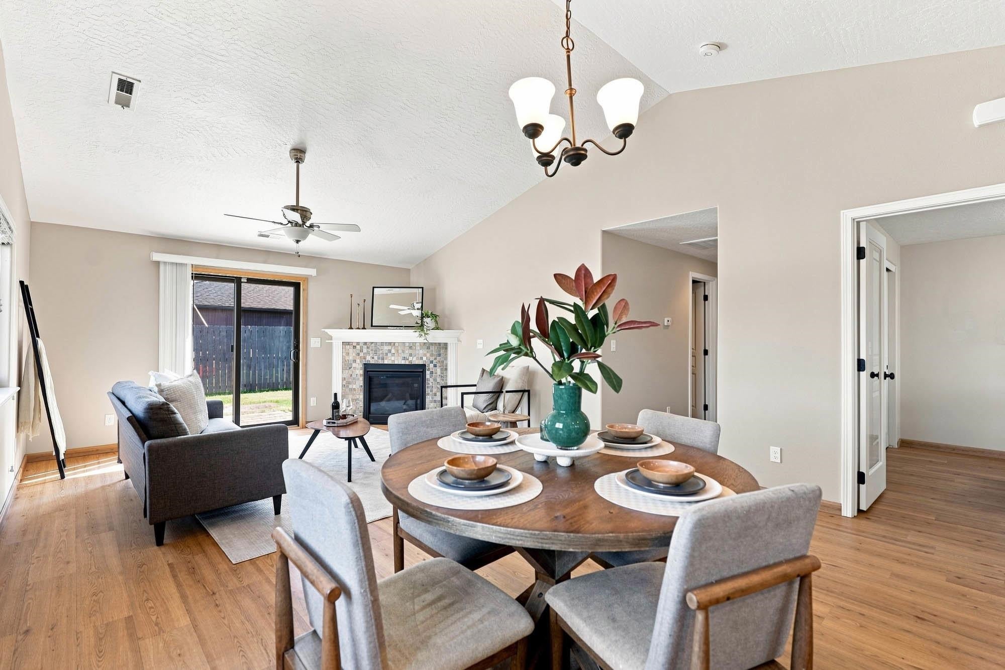 19028 E Mountain View Ave - Photo 4