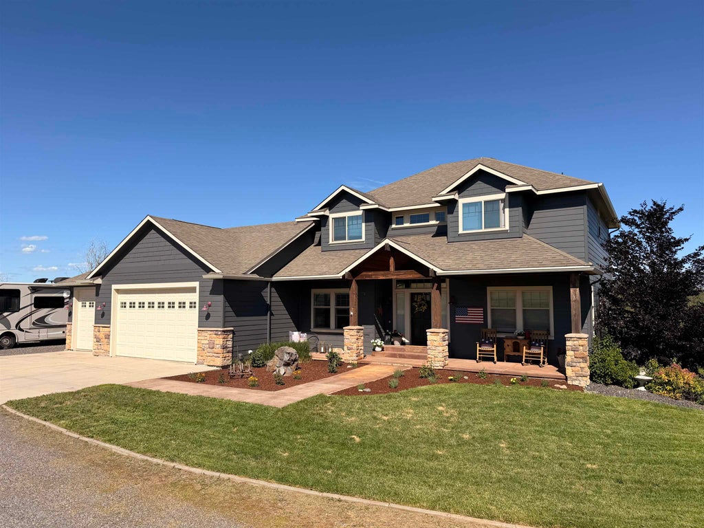 Photo of 6405 E Sanzy Ln, Spokane, WA 99217 (MLS # 202619275)