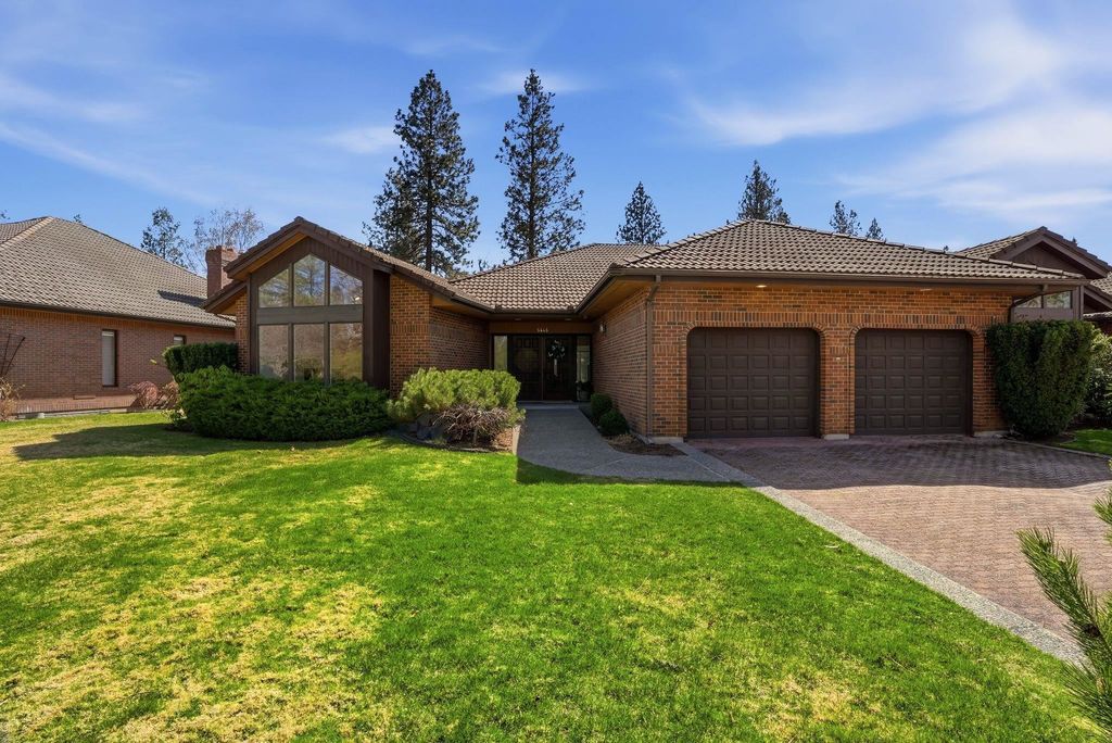 Photo of 5443 S Quail Ridge Cir, Spokane, WA 99223 (MLS # 202615157)