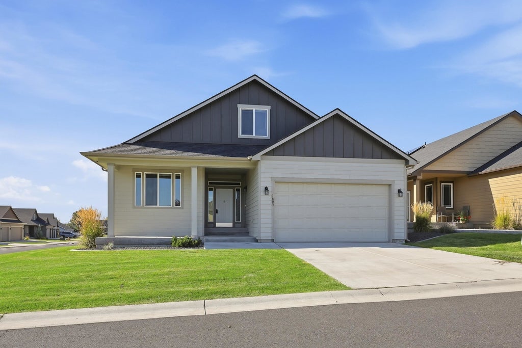 Photo of 1603 W Lavender Ct, Spokane, WA 99208 (MLS # 202624591)