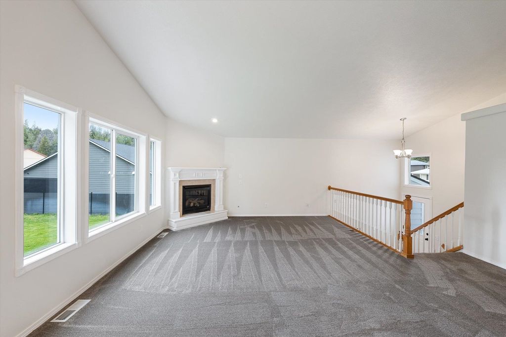 Photo of 5983 Blackstone Way, Nine Mile Falls, WA 99026 (MLS # 202616369)