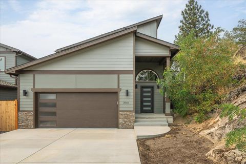 Photo of 3015 N Evander Ln, Spokane, WA 99217 (MLS # 202527507)