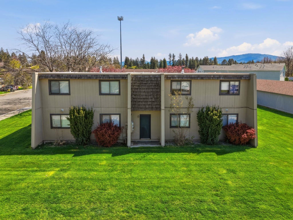 Photo of 13208 E Skyview Ave, Spokane Valley, WA 99216 (MLS # 202623606)