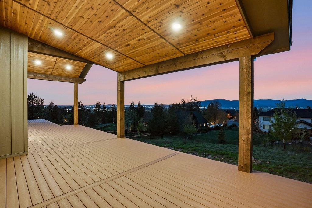 Photo of 238 N Legacy Ridge Dr, Liberty Lake, WA 99019 (MLS # 202616410)