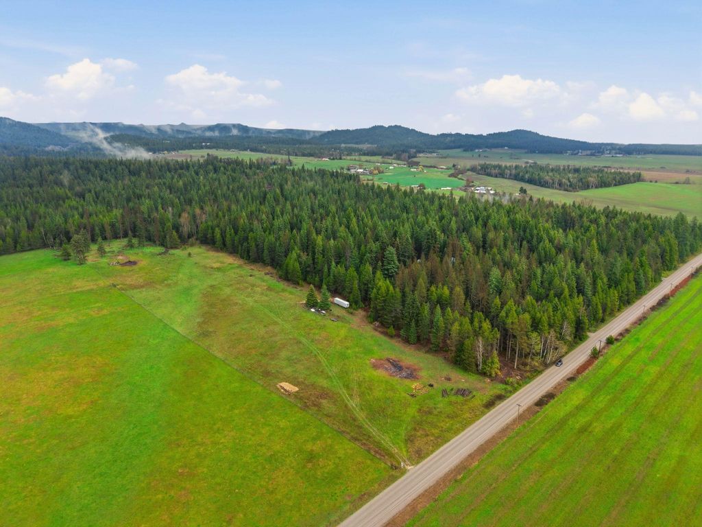 Photo of NKA W Oregon Rd, Deer Park, WA 99006 (MLS # 202615746)