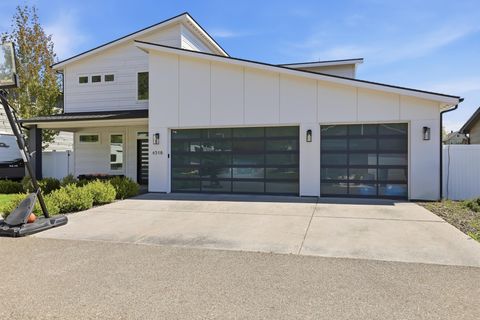Photo of 4518 N Dale Ln, Spokane, WA 99212 (MLS # 202616769)