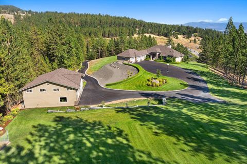 Photo of 5721 N Forker Rd, Spokane, WA 99216 (MLS # 202612150)