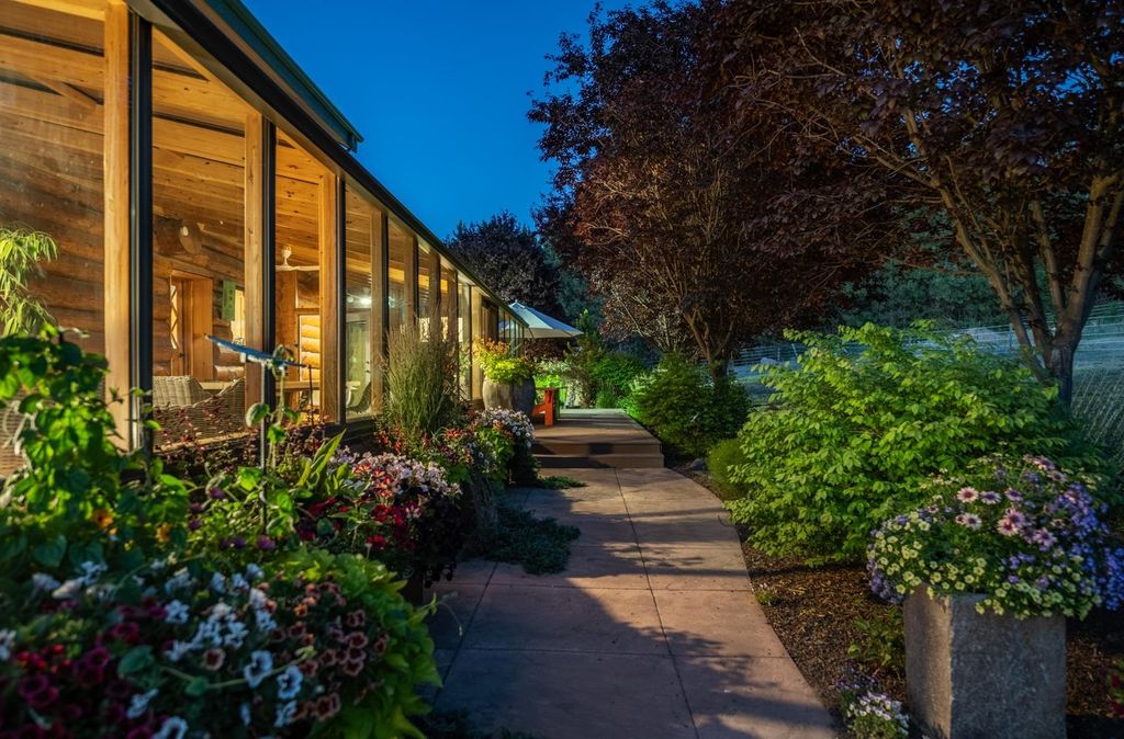 Photo of 5024 E Stoughton Rd, Valleyford, WA 99036 (MLS # 202616211)