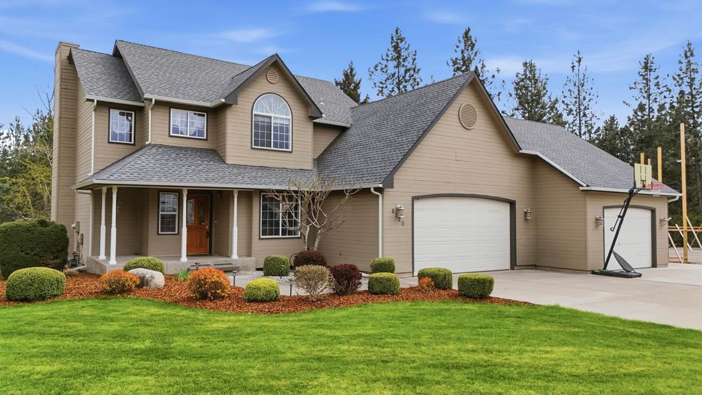 Photo of 8320 N Haye Ln, Newman Lake, WA 99025 (MLS # 202616193)