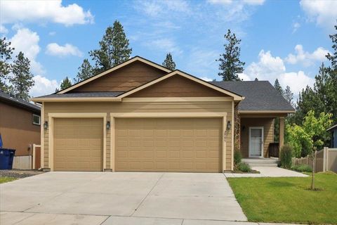 Photo of 2905 S Custer Ln, Spokane, WA 99223 (MLS # 202526570)