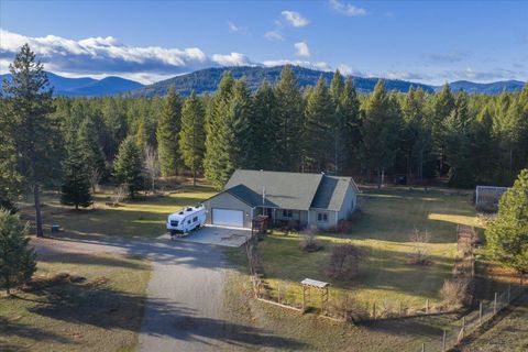 Photo of 4529 E Diagonal Rd, Rathdrum, ID 83858 (MLS # 202527811)