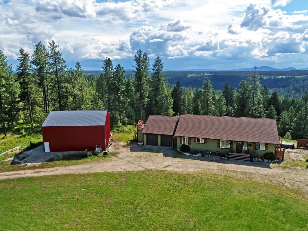 Photo of 704 Mccammon Rd, Elk, WA 99009 (MLS # 202623484)