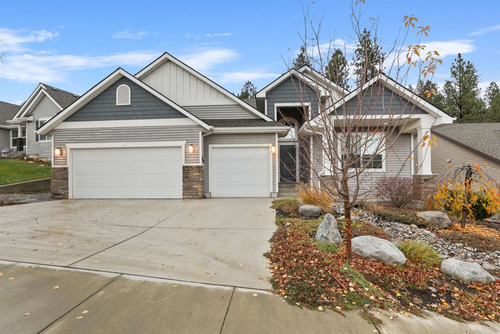 Photo of 7707 E Saphire Ln, Spokane, WA 99212 (MLS # 202611916)