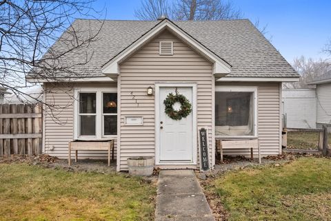 Photo of 4211 N Wall St, Spokane, WA 99205 (MLS # 202611035)