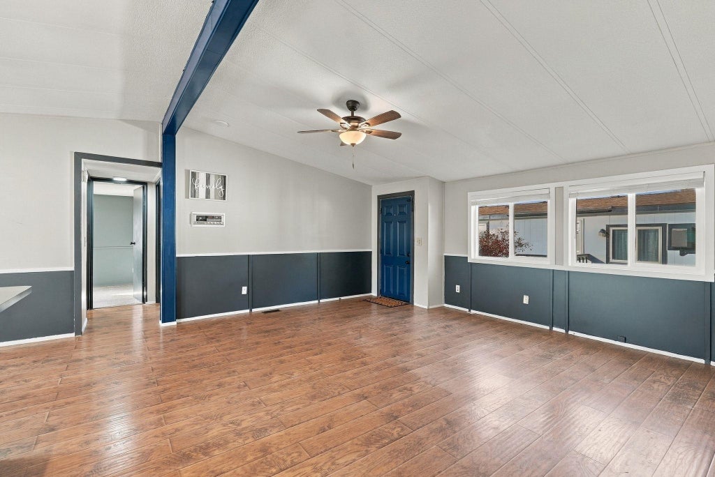 Photo of 3305 E Bull Run Ln, Mead, WA 99021 (MLS # 202625711)