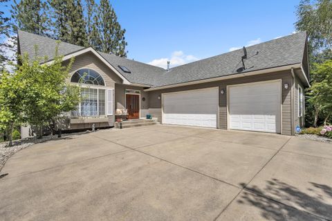 Photo of 6512 S Vale Ct, Spokane, WA 99224 (MLS # 202618820)