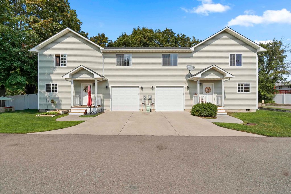 Photo of 10725 E Broadway Ave, Spokane Valley, WA 99206 (MLS # 202615953)