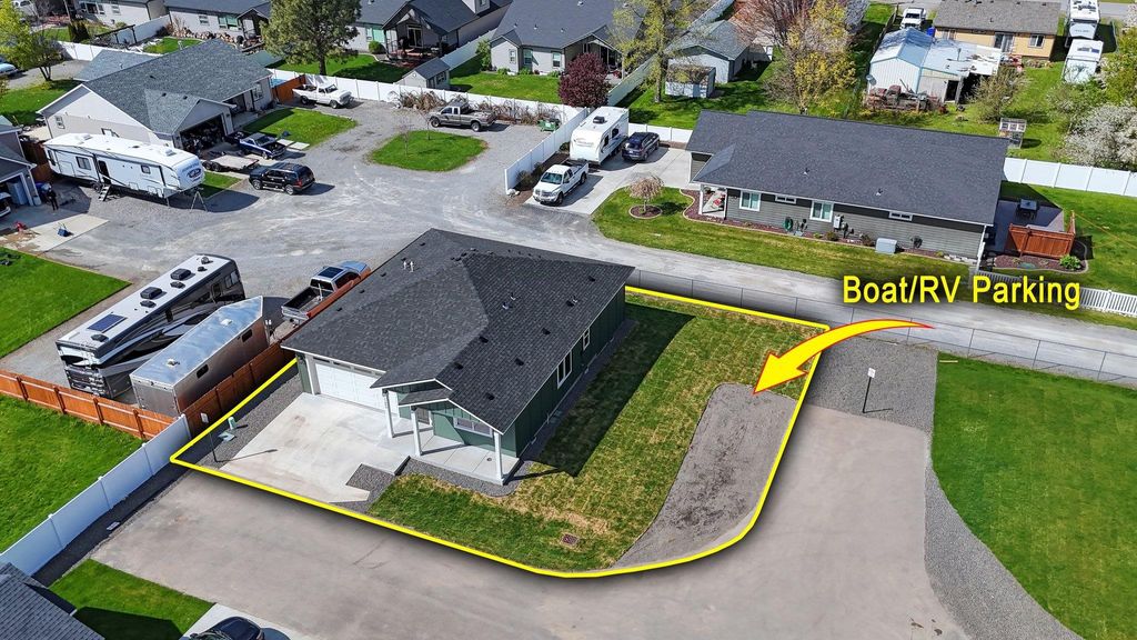 Photo of 17803 E 3rd Ln, Spokane Valley, WA 99016 (MLS # 202616208)