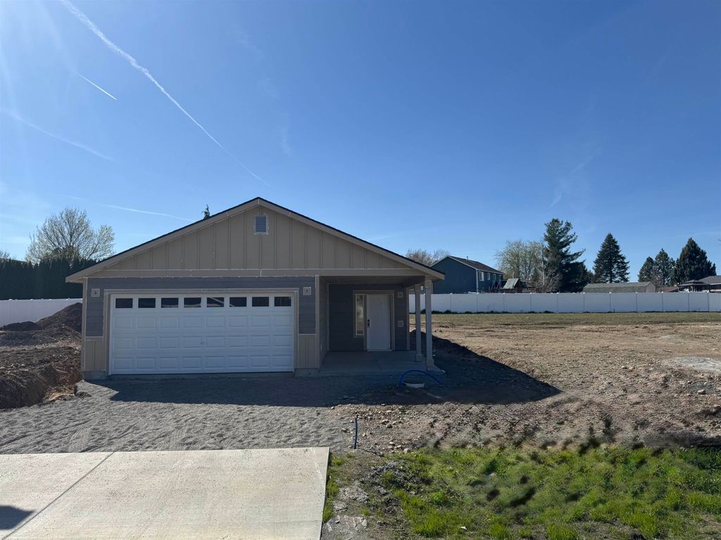 Photo of 1010 S Century Rd, Spokane Valley, WA 99037 (MLS # 202615165)