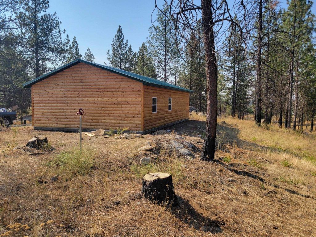 Photo of 38321 Jackson Rd, Elk, WA 99009 (MLS # 202616362)